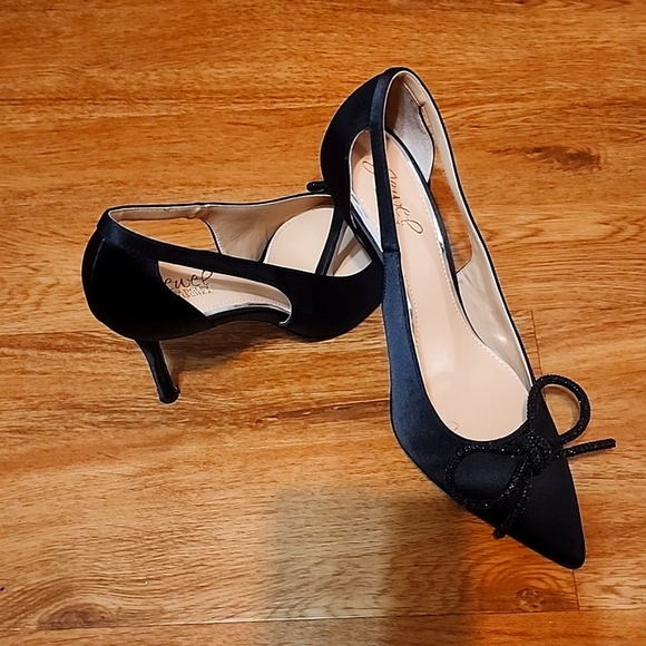 Jewel Badgley Mischka - Picture 5 of 8